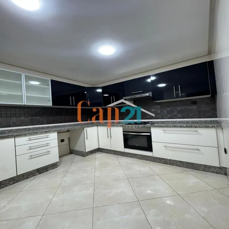 Appartement vide à louer à Ibéria