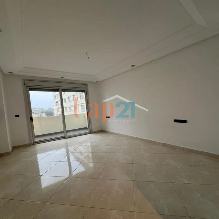 Appartement vide à louer à Ibéria