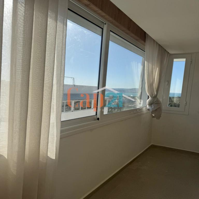 Magnifique appatement à louer avec piscine Mnar