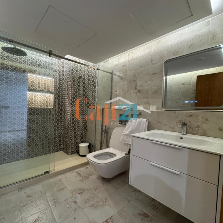 Magnifique appatement à louer avec piscine Mnar