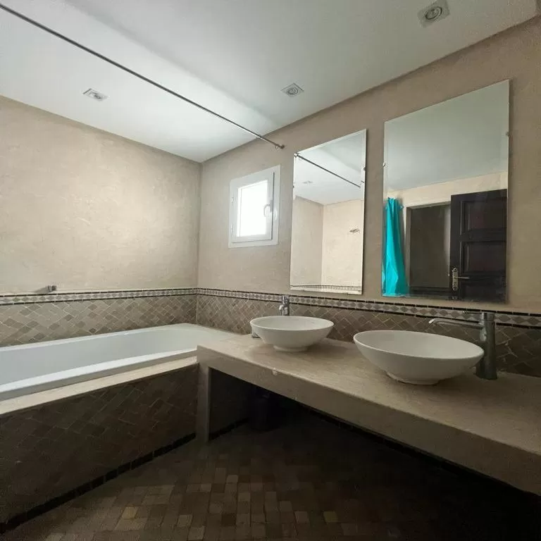 https://cap-property.com/annonces/RV.23075_13.webp