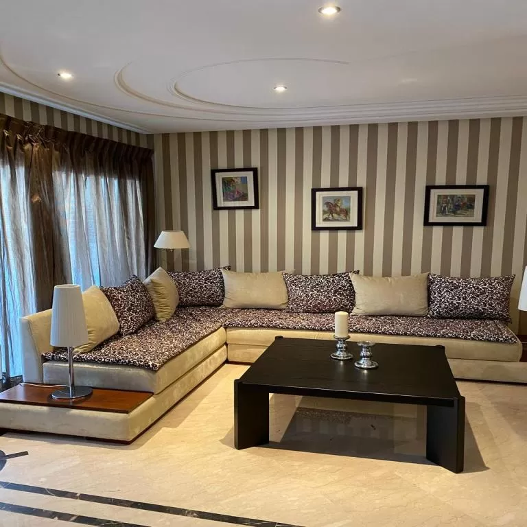 Bel appartement neuf entièrement meuble à vendre