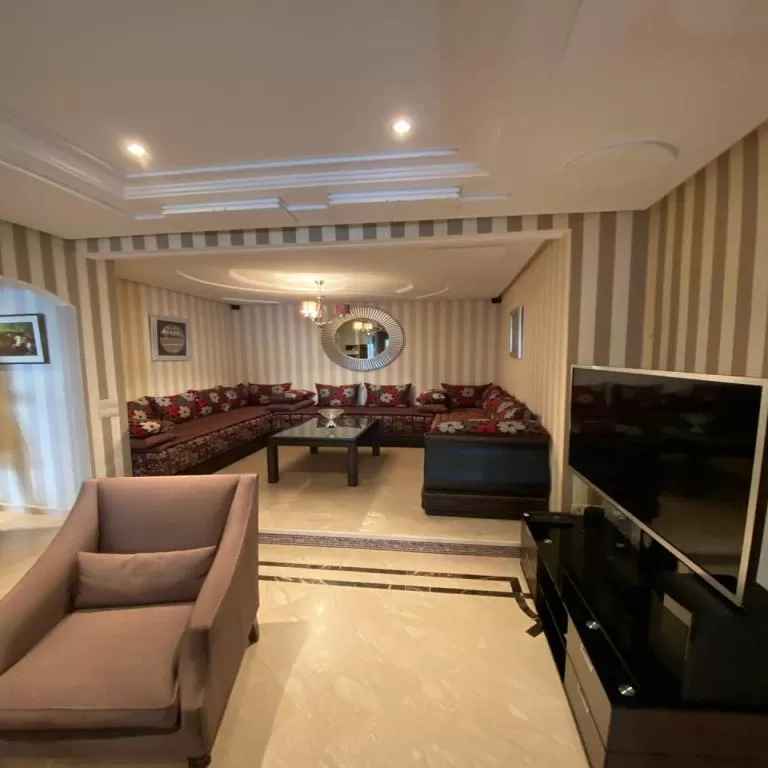 Bel appartement neuf entièrement meuble à vendre