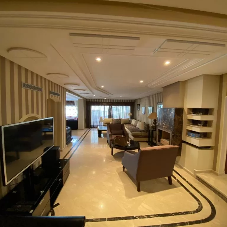 Bel appartement neuf entièrement meuble à vendre