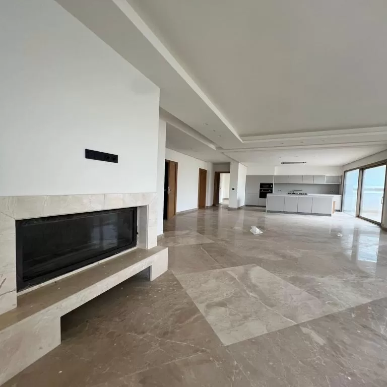 Duplex avec piscine en vente au Golf