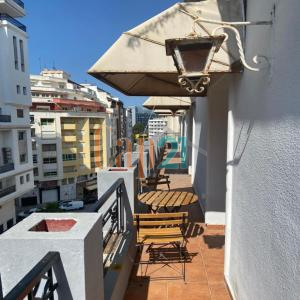 Apartment 2 rooms with terrace for rent
