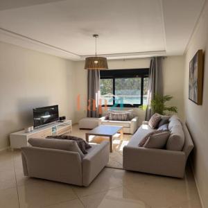 Moderne appartement à louer à Merkala