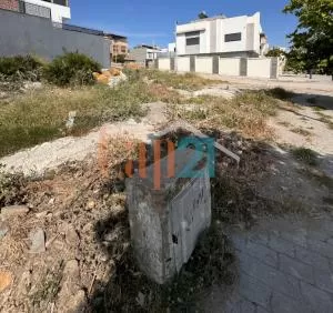 Terrain à vendre dans une zone villa avec une double façade - Tanger